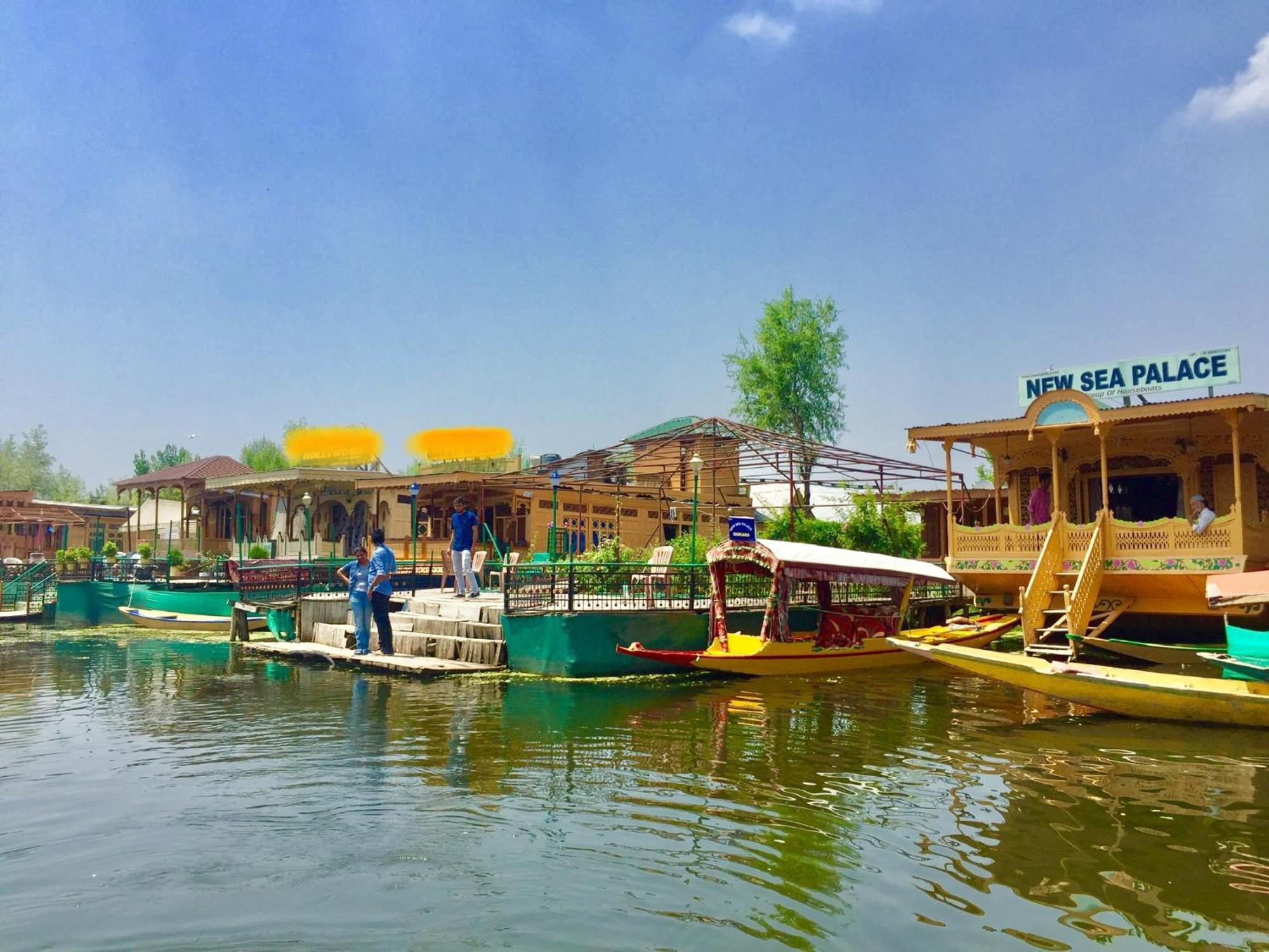 New Sea Palace Houseboats Srīnagar Esterno foto