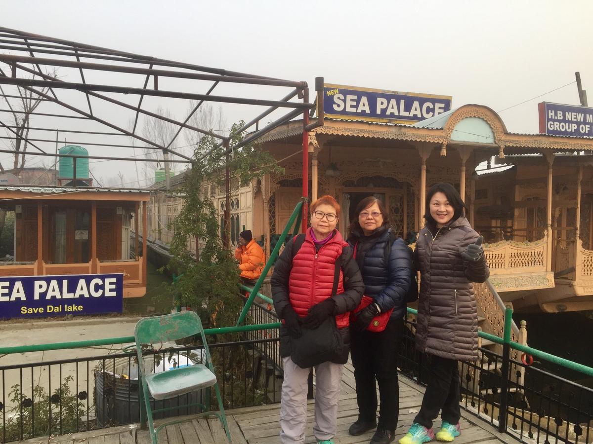 New Sea Palace Houseboats Srīnagar Esterno foto