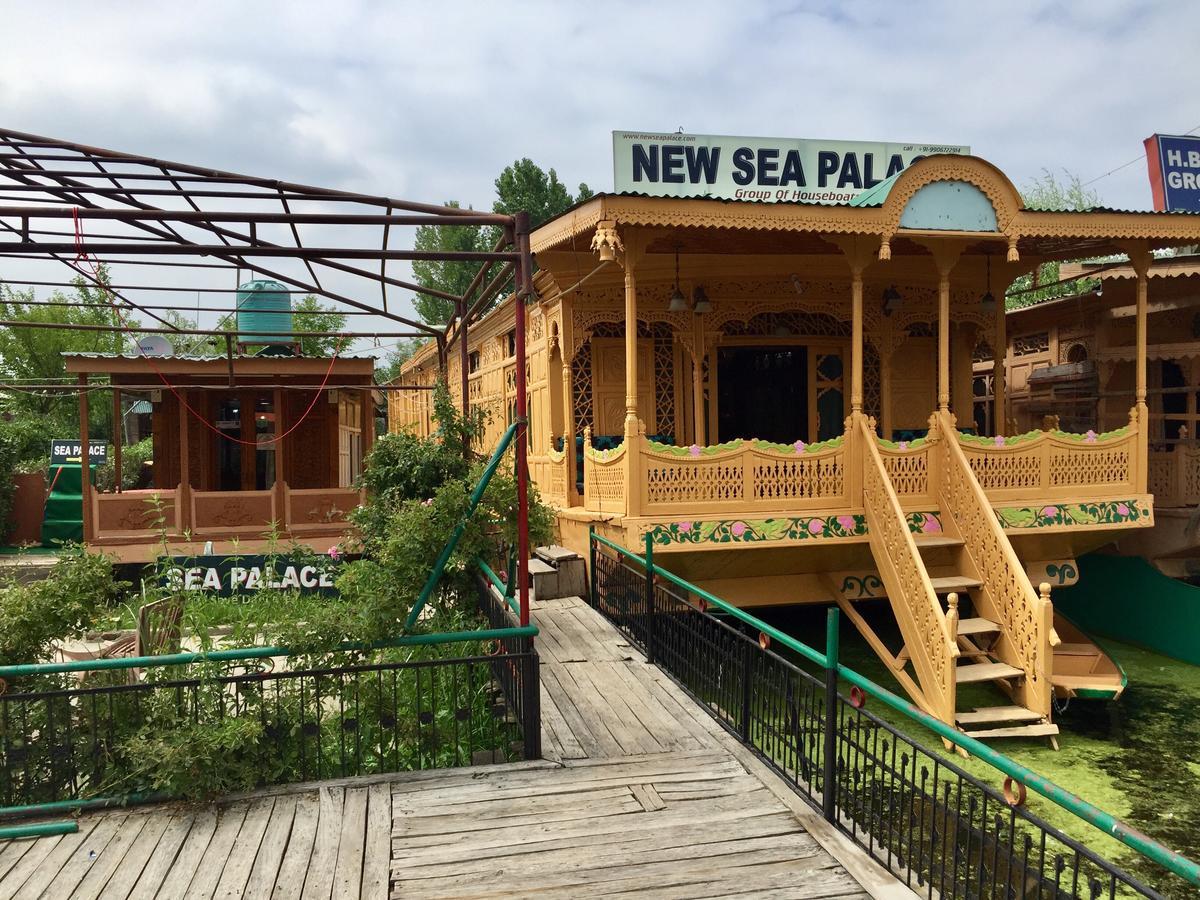 New Sea Palace Houseboats Srīnagar Esterno foto